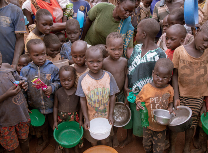 kids throng wanting food